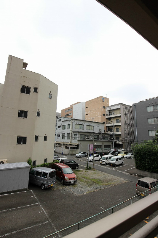 眺望　同マンション別号室参照