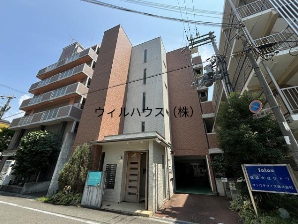 建物外観　鉄筋コンクリートマンション！