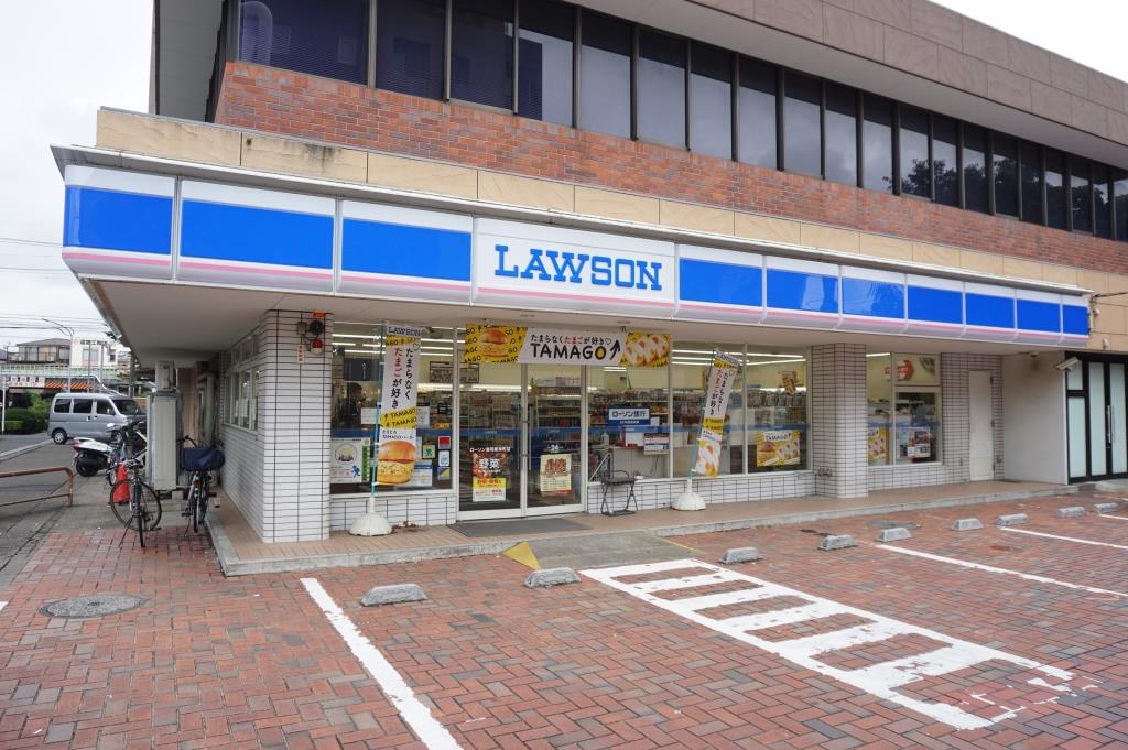コンビニ　ローソン 浦和東岸町店（コンビニ）まで601m