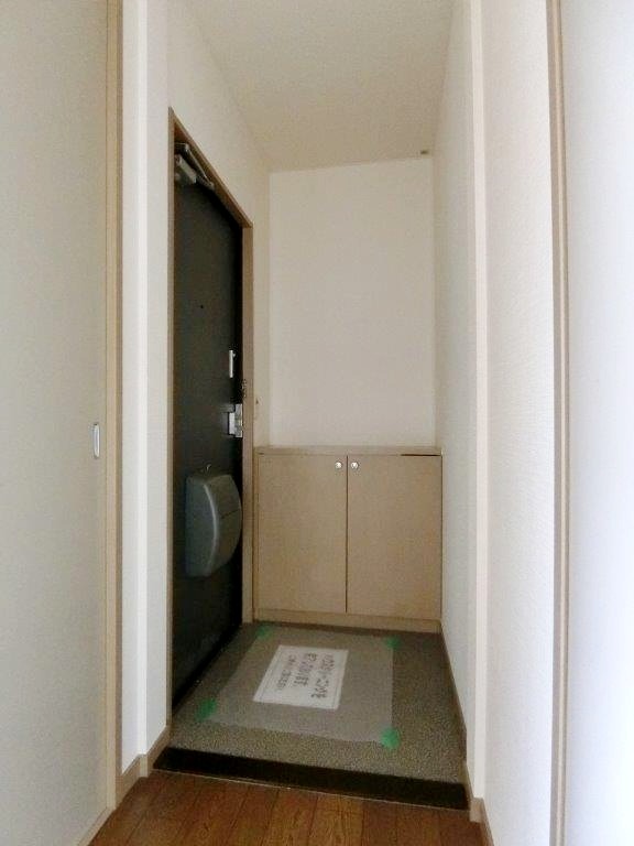 玄関　図面と現状に相違がある場合には現状を優先