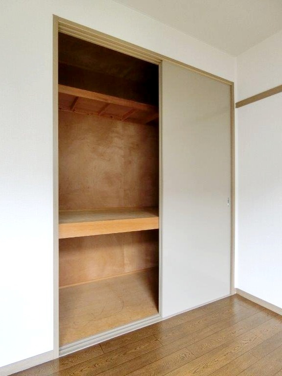 収納　図面と現状に相違がある場合には現状を優先