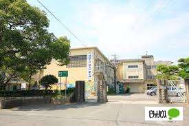 中学校　東浦町立東浦中学校（中学校）まで2775m