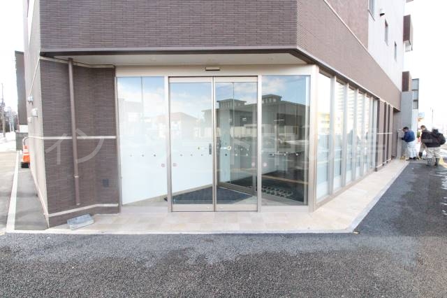 エントランス　詳細は、ウィンドワード中の島店までご相談下さい。