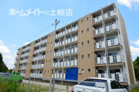建物外観　外観写真（昼）