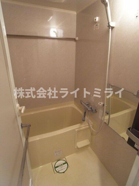 バス・シャワールーム　?