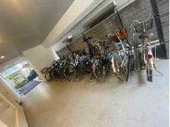 駐車場　駐輪場です