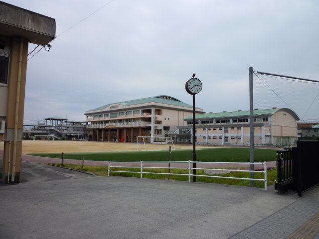 その他　鹿児島南高校（その他）まで1500m