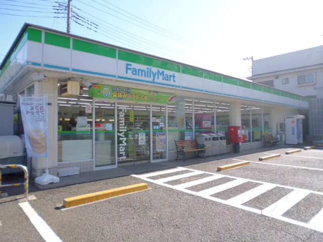 コンビニ　ファミリーマート樽町二丁目店（コンビニ）まで203m