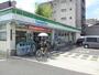 コンビニ　ファミリーマートMYS万代東二丁目店（コンビニ）まで372m