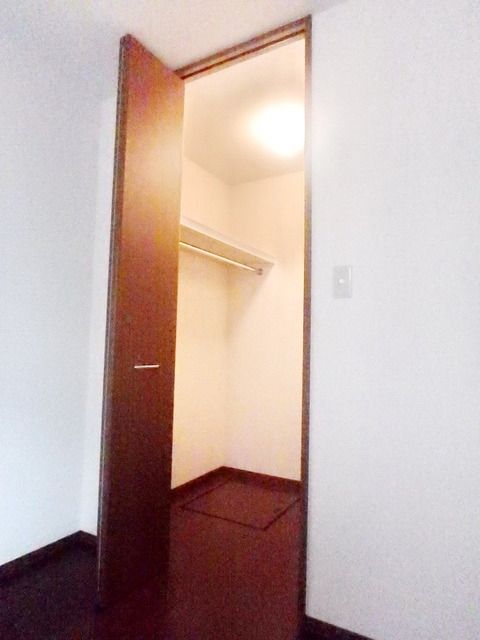 収納　★広々ウォークインクローゼット★