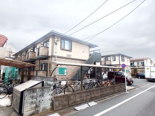 建物外観　★日当り良好な外観★