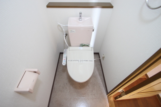 トイレ　※別部屋の写真です