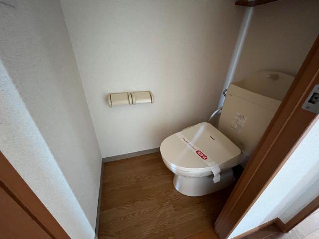 トイレ　シャワー付トイレ