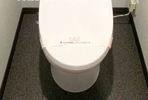 トイレ　落ち着いたトイレです