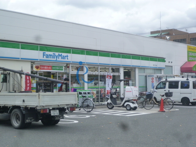 コンビニ　ファミリーマート生野巽中一丁目店（コンビニ）まで214m