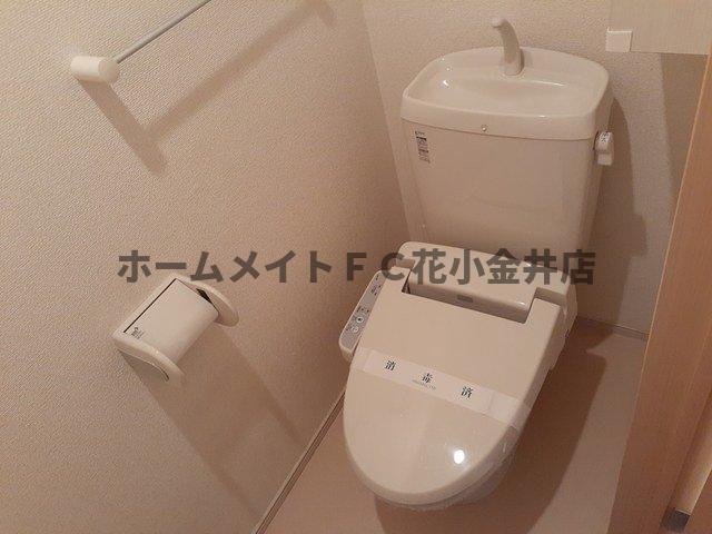 トイレ　トイレもきれいです