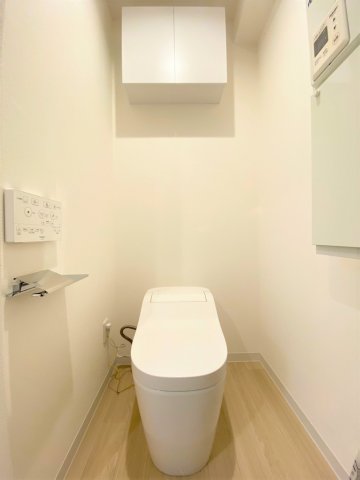 トイレ　落ち着いたトイレです