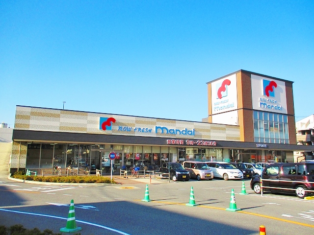 スーパー　万代 東岸和田店（スーパー）まで396m
