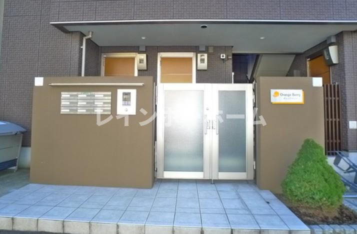 エントランス　ゆとりのあるエントランスです