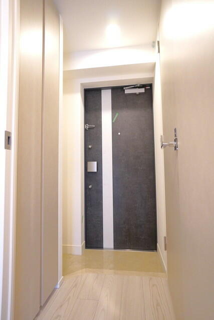 玄関　※写真は同タイプ住戸です。