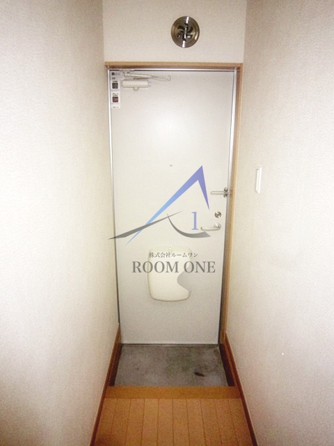 玄関　玄関です。