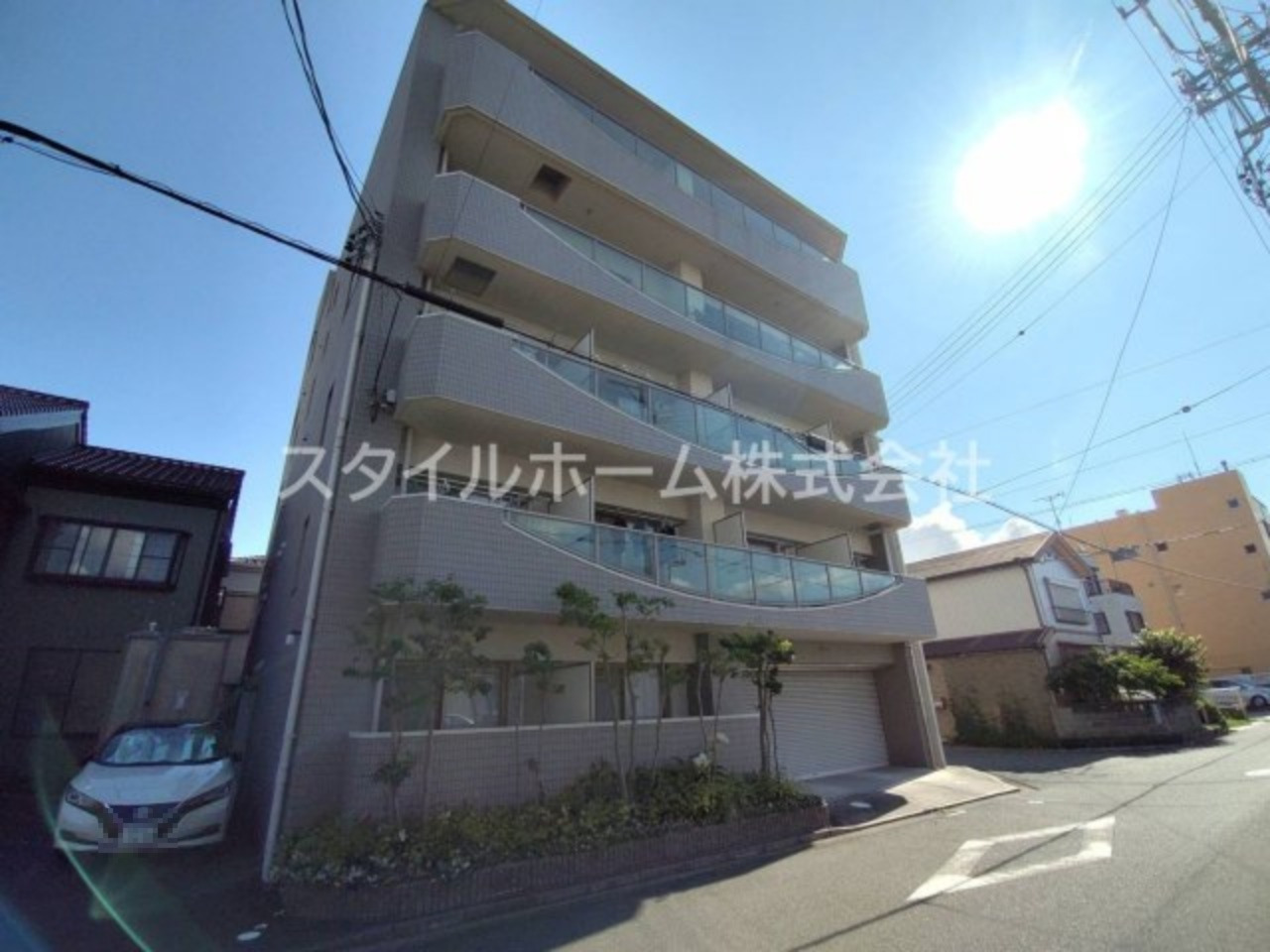エントランス　別部屋写真です。