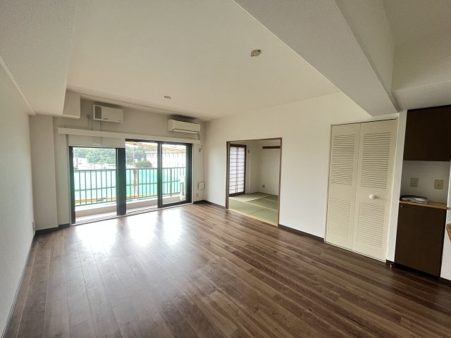 スガハイム10町田の居間写真