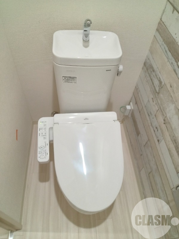 トイレ　ウォシュレット＆ウォームレット