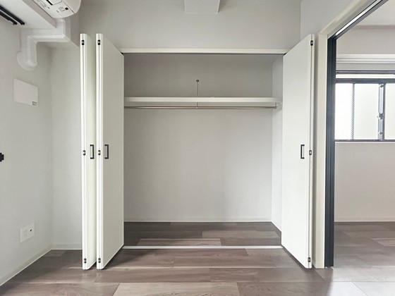収納　※別部屋の写真です