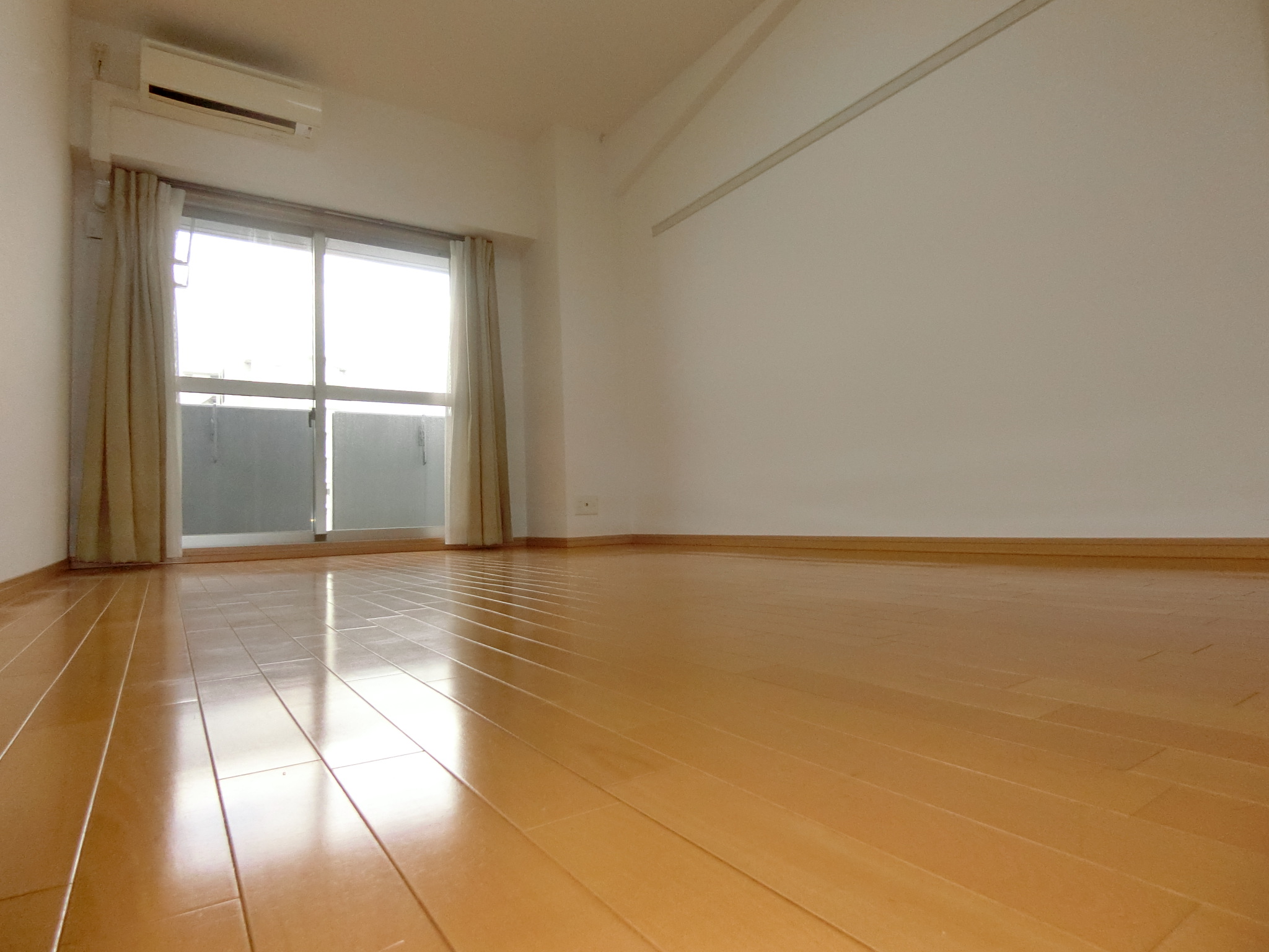 その他部屋・スペース　朝日が嬉しい東向きのベッドルームです☆