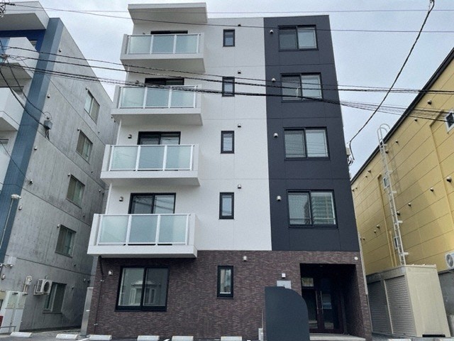 建物外観　★2022年築★カス上限プランにてお得に生活！★設備充実！