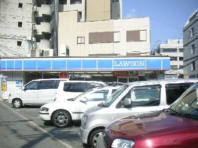 コンビニ　ローソン（コンビニ）まで194m