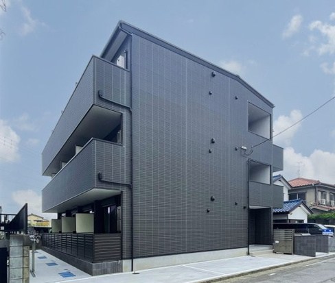 建物外観　Grandir三郷のご紹介は住まいの窓口アソシエにお任せくだ