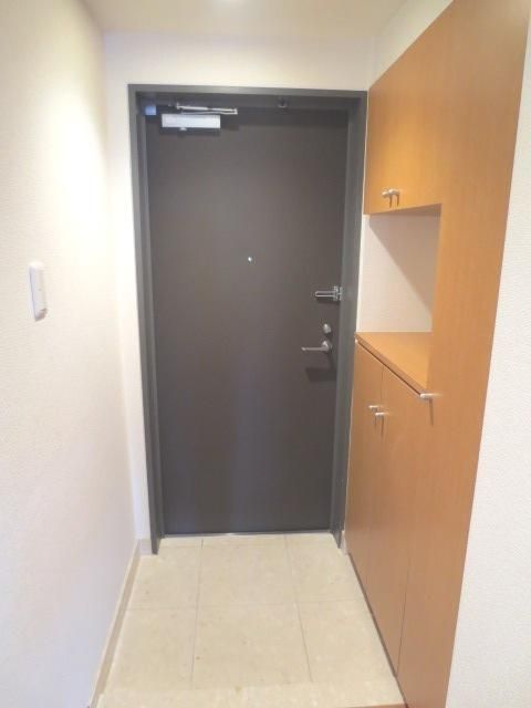 玄関　★シューズボックス付きの玄関★