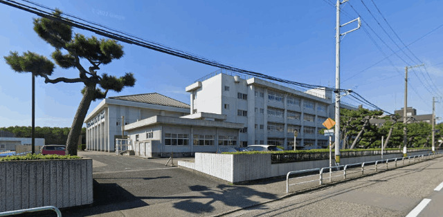 中学校　新潟市立関屋中学校（中学校）まで1855m
