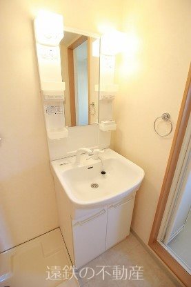 洗面設備　※他部屋参考写真