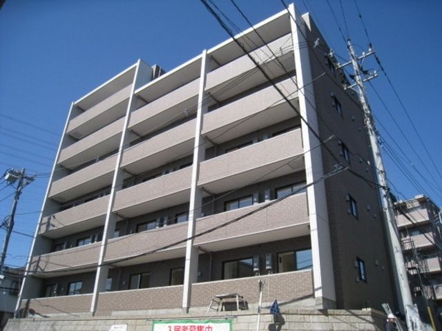 建物外観　★学生専用マンション・各大学に便利な立地★