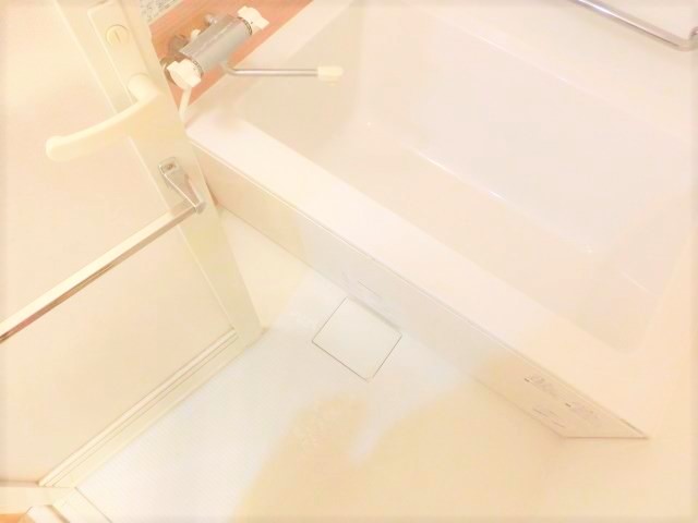 バス・シャワールーム　日々の疲れを癒すお風呂付です