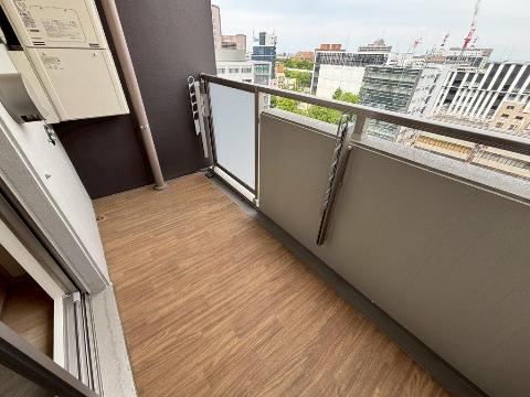 バルコニー　ベランダ