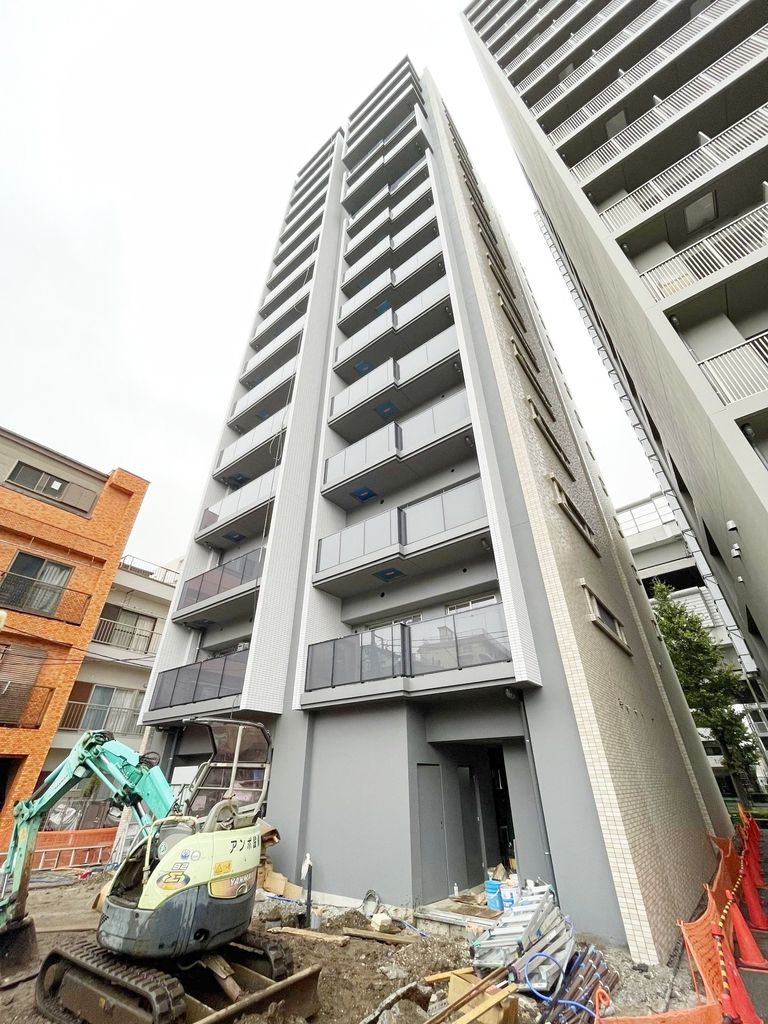 建物外観　新築工事中