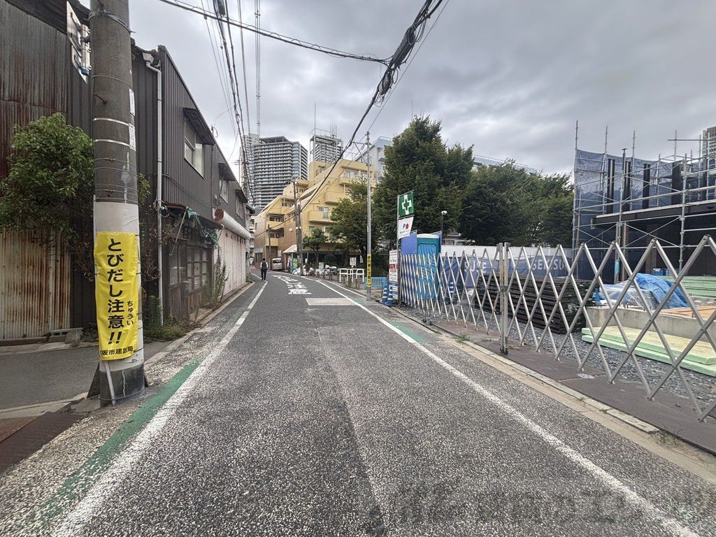 エントランス　庭