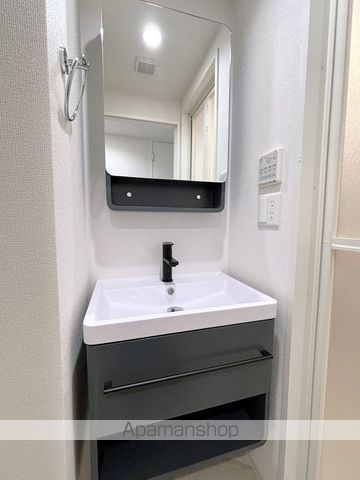 地下鉄谷町線 谷町六丁目駅 徒歩4分 15階建 築1年の内装写真