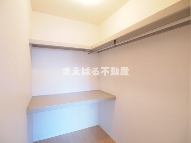 収納　ウォークインクローゼット