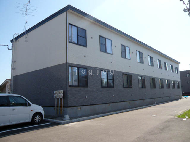 建物外観　プランドール６．２