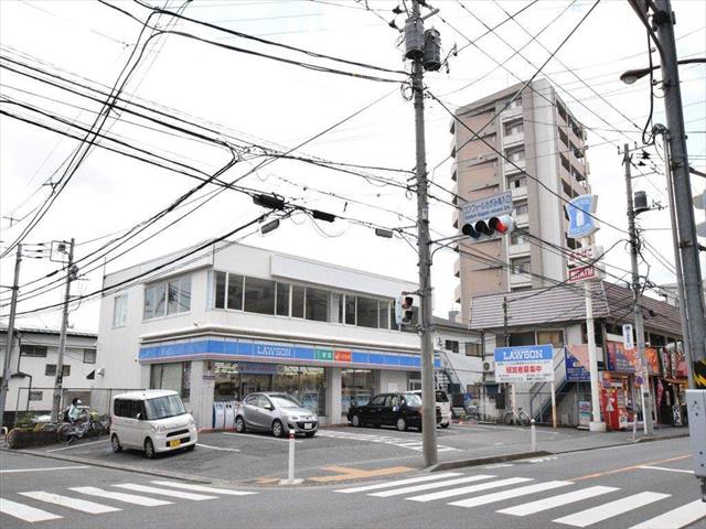 コンビニ　ローソン（コンビニ）まで941m