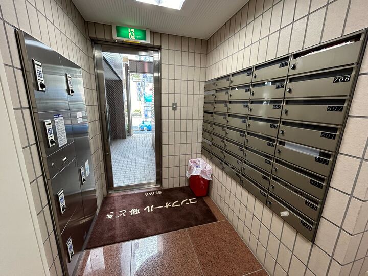 エントランス