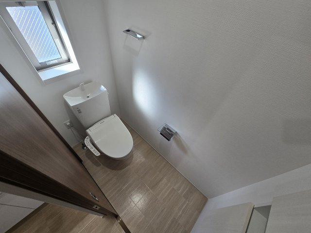 トイレ　コンパクトで使いやすいトイレです