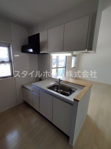 キッチン　別部屋写真です。