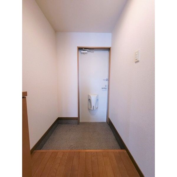 玄関　同仕様写真
