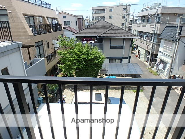 フレクエンタートの内装写真